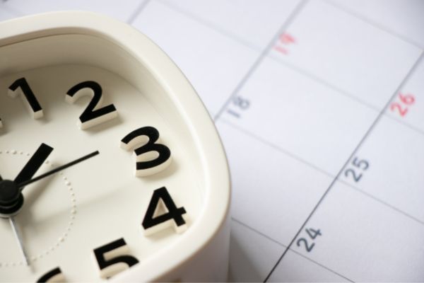 時計 カレンダー