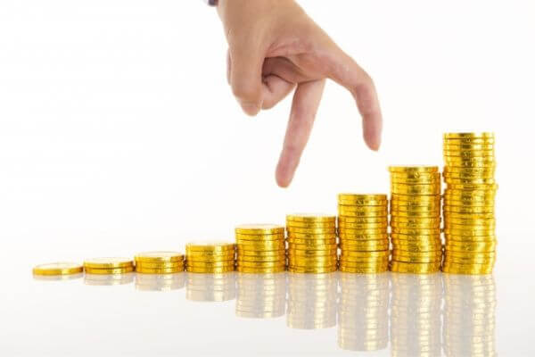 お金　積み上げ